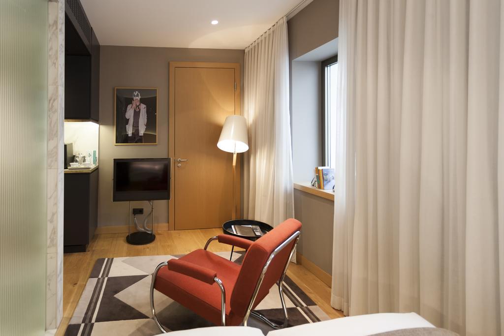 Superior Courtyard Room First Floor